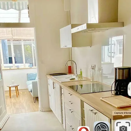 Maison De Charme Proche De La Mer Aux Sables D'olonne Hébergement de vacances *